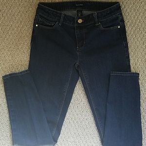 White House Black Market Jeans - White House Black Market jeans sz 0 White House Black Market Jeans - White House Black Market jeans sz 0